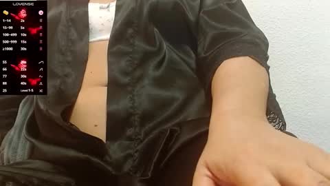 Snapshot of jackie_williams chatting on 11-14-25, 10:14 Jackie online show from 11-14-25, 10:14