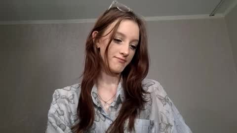 Snapshot of jackkading chatting on 12-16-25, 01:05 Lisa online show from 12-16-25, 01:05