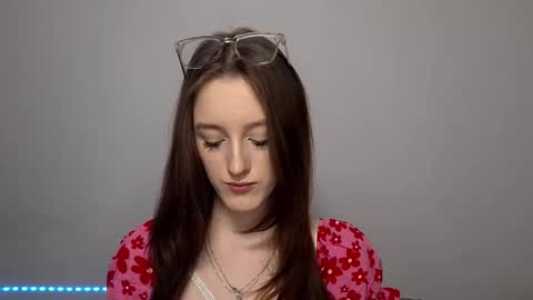 Lisa online show from 01-07-26, 01:02