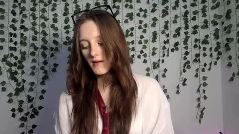 Lisa online show from 02-05-26, 01:05