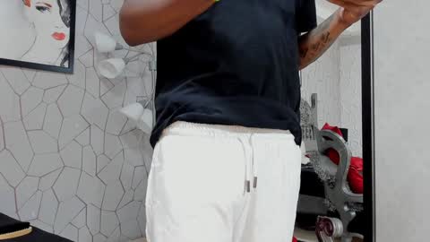 Snapshot of jackmacson chatting on 12-03-24, 01:52 jackmacson online show from 12-03-24, 01:52