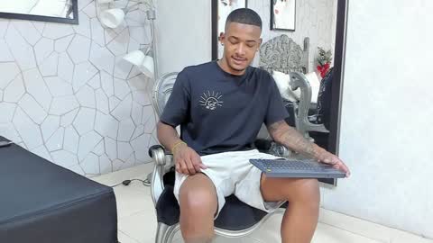 Snapshot of jackmacson chatting on 12-09-24, 07:39 jackmacson online show from 12-09-24, 07:39