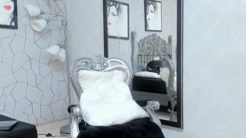 Snapshot of jackmacson chatting on 12-17-24, 10:22 jackmacson online show from 12-17-24, 10:22