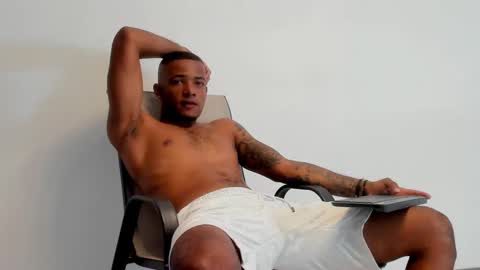 Snapshot of jackmacson chatting on 09-14-25, 10:09 jackmacson online show from 09-14-25, 10:09