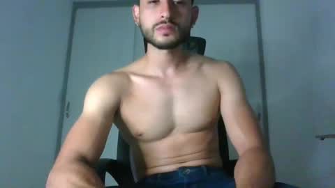 Snapshot of jackmaxim95 chatting on 01-23-25, 05:02 Jack Maxim online show from 01-23-25, 05:02