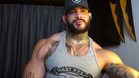 Snapshot of jackson__cottonwood chatting on 02-01-26, 08:02 JC online show from 02-01-26, 08:02