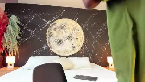 Jackson online show from 12-15-25, 01:04