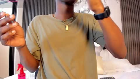 Snapshot of jacksonmuller_ chatting on 01-19-26, 02:10 Jackson online show from 01-19-26, 02:10