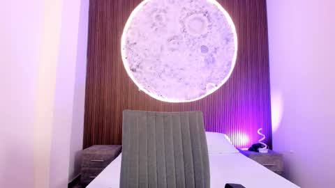 Snapshot of jacksonmuller_ chatting on 02-26-26, 01:43 Jackson online show from 02-26-26, 01:43