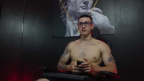 Jackson Olsen online show from 11-25-25, 09:04