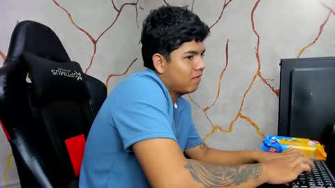 Snapshot of jacksonparker_ chatting on 01-27-25, 11:54 Jackson online show from 01-27-25, 11:54