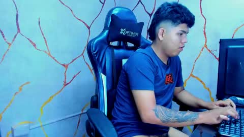 Snapshot of jacksonparker_ chatting on 02-06-25, 11:58 Jackson online show from 02-06-25, 11:58