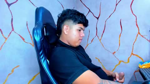 Snapshot of jacksonparker_ chatting on 02-11-25, 11:33 Jackson online show from 02-11-25, 11:33