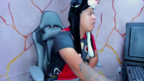 Snapshot of jacksonparker_ chatting on 02-12-25, 07:24 Jackson online show from 02-12-25, 07:24