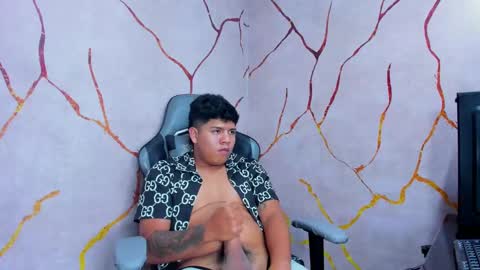 Snapshot of jacksonparker_ chatting on 02-15-25, 10:31 Jackson online show from 02-15-25, 10:31