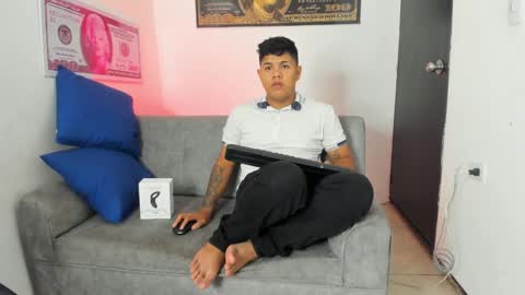 Snapshot of jacksonparker_ chatting on 02-22-25, 07:03 Jackson online show from 02-22-25, 07:03