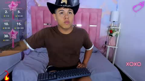 Snapshot of jacksonparker_ chatting on 02-23-25, 06:49 Jackson online show from 02-23-25, 06:49