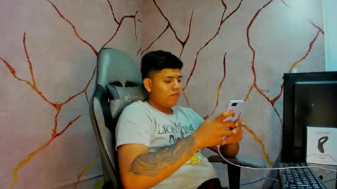 Snapshot of jacksonparker_ chatting on 02-25-25, 02:47 Jackson online show from 02-25-25, 02:47