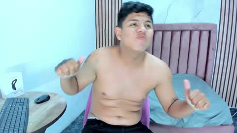 Snapshot of jacksonparker_ chatting on 03-07-25, 06:46 Jackson online show from 03-07-25, 06:46