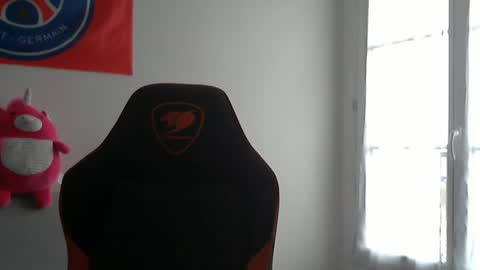 Snapshot of jacky_60 chatting on 01-20-25, 01:21 Jacky 60 online show from 01-20-25, 01:21