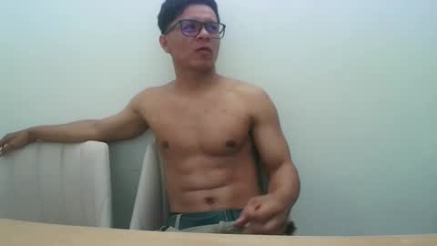 Snapshot of jackyourboss chatting on 09-10-25, 07:14 jackyourboss online show from 09-10-25, 07:14