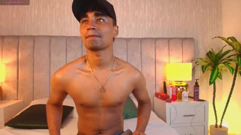 Jacobo online show from 10-18-25, 08:31