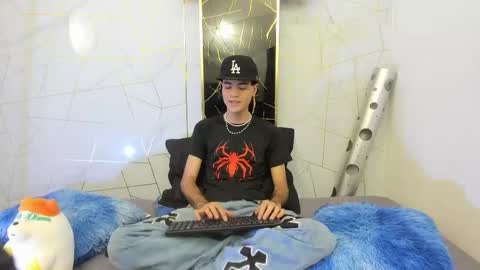 jacob_blackwell online show from 12-19-25, 07:43