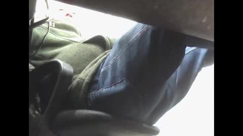 Snapshot of jacob_bron chatting on 11-21-25, 10:08 jacob_bron online show from 11-21-25, 10:08