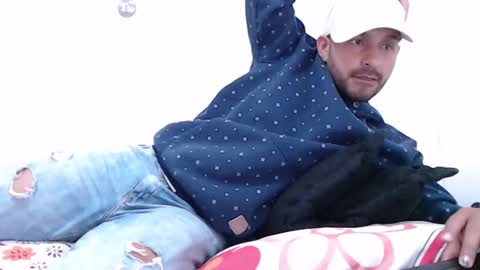 jacob broown23 online show from 10-17-25, 03:36