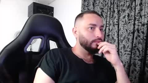 jacobkingd online show from 02-08-25, 11:13