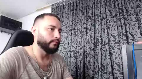 jacobkingd online show from 03-02-25, 01:04