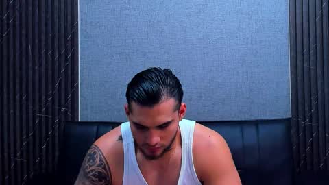 jacobsthorm online show from 10-21-25, 03:18