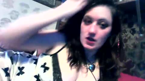 Jacqueline Stone online show from 01-10-25, 06:20