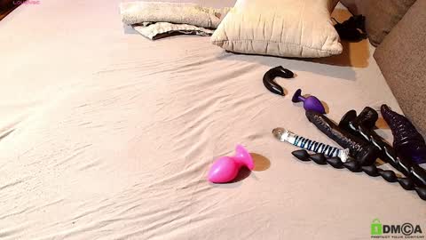 JacqueLynexxyz online show from 04-02-26, 01:09