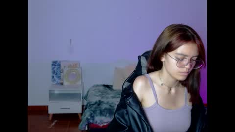 Snapshot of jade__777 chatting on 10-28-25, 12:19 jade__777 online show from 10-28-25, 12:19