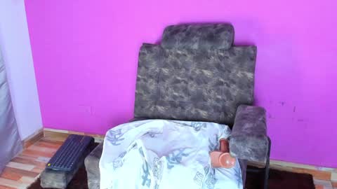  Jade Brunete  online show from 01-01-25, 10:13