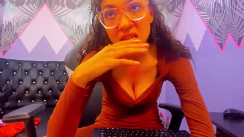 Jade Greeyy  online show from 11-16-25, 08:31