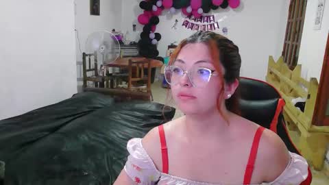 jade and jhon online show from 11-30-25, 03:21