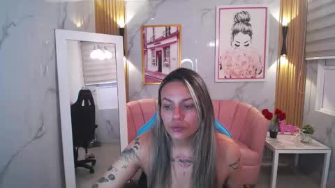 Jade  online show from 10-19-25, 03:40