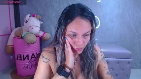 Jade  online show from 01-07-26, 04:26