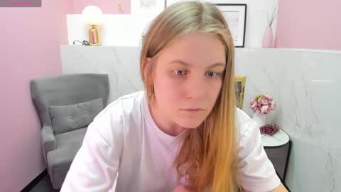 Jade online show from 01-08-25, 11:52