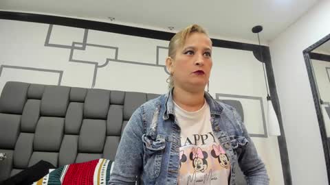 Jade  online show from 12-02-24, 10:39