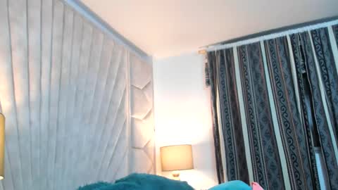 Snapshot of jade_squirt chatting on 10-30-25, 10:27 Jade online show from 10-30-25, 10:27