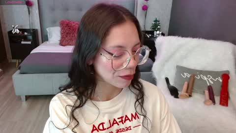 JADE online show from 01-04-25, 08:37