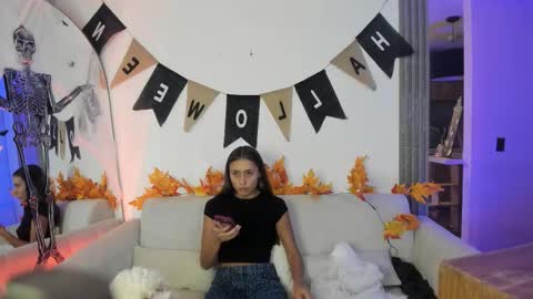 Jade online show from 10-09-25, 01:58