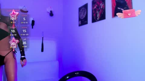 Snapshot of jadebenett chatting on 12-15-24, 08:19 Jade Benett online show from 12-15-24, 08:19