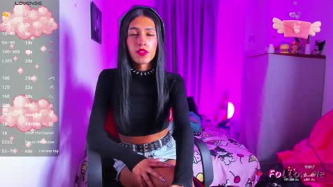 Snapshot of jadebenett chatting on 11-13-25, 02:21 Jade Benett online show from 11-13-25, 02:21