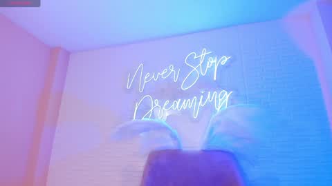 JADE EVANS online show from 01-21-25, 09:15