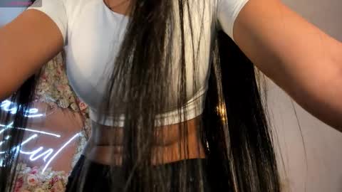 JADE EVANS online show from 12-21-25, 12:23