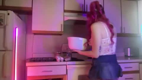 Snapshot of jadeisabelxo chatting on 10-17-25, 03:53 jadeisabelxo online show from 10-17-25, 03:53